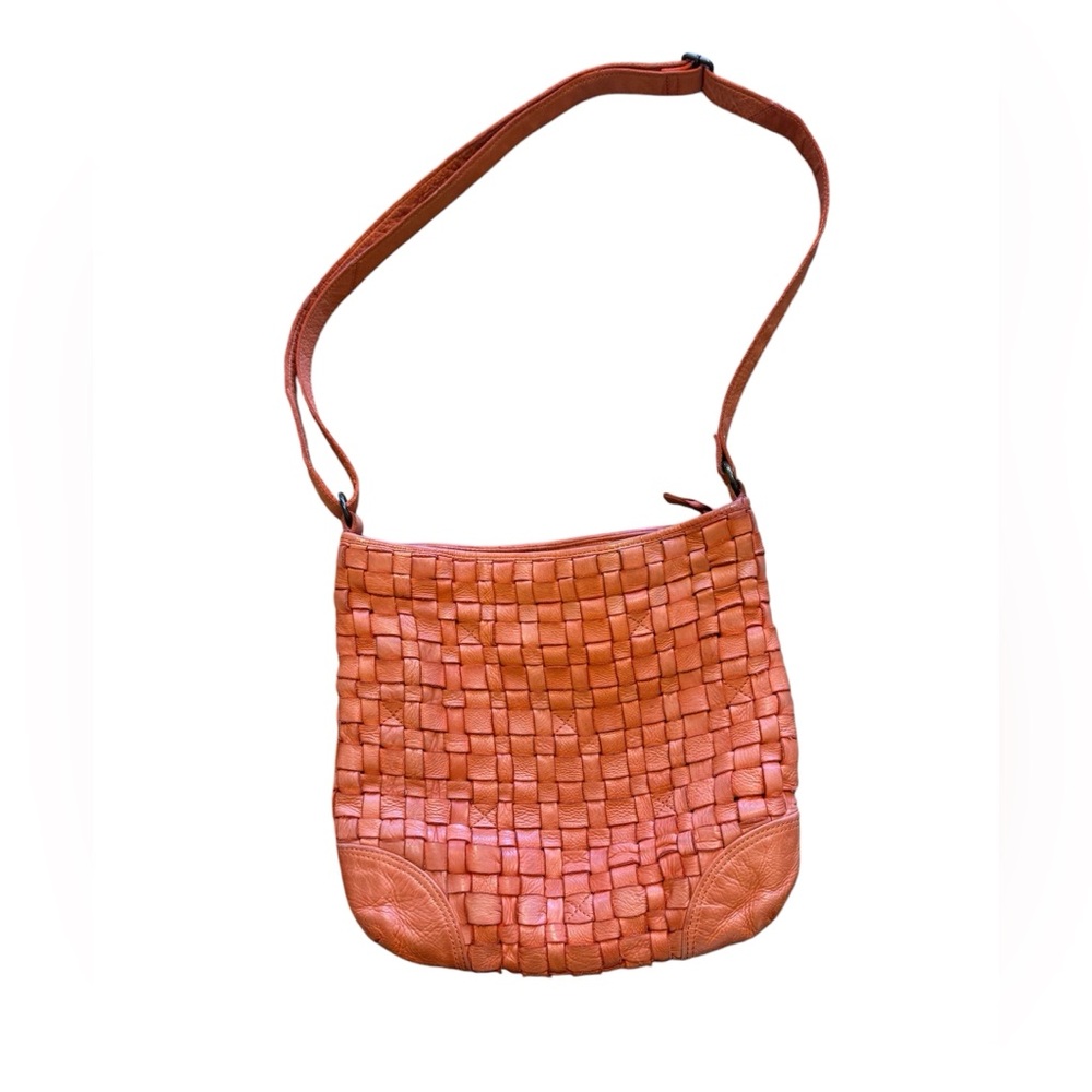 Vero Pelle Italy leather crossbody purse in like new condition